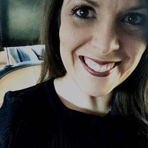 Meet your Posher, Tina